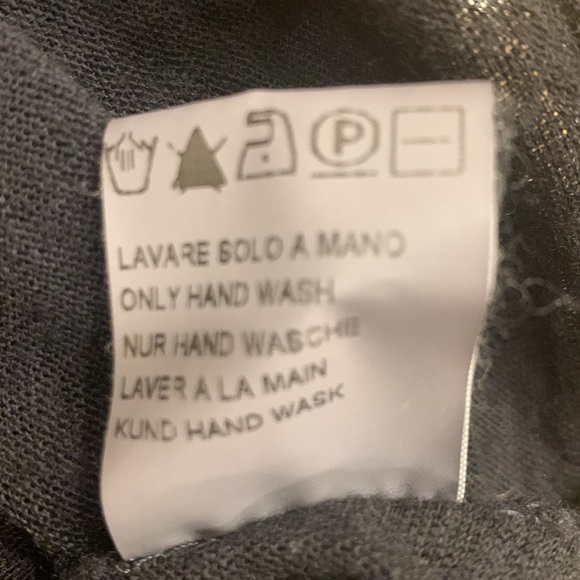 TRANSIT WOMENS BLACK SHIRT WITH LACE DETAIL AND RIBBON TIE AT NECK - Picture 9 of 10